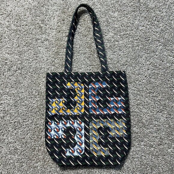 Tory Burch Pattern Print Canvas Tote Curly Ribbon Swan - Picture 5 of 10